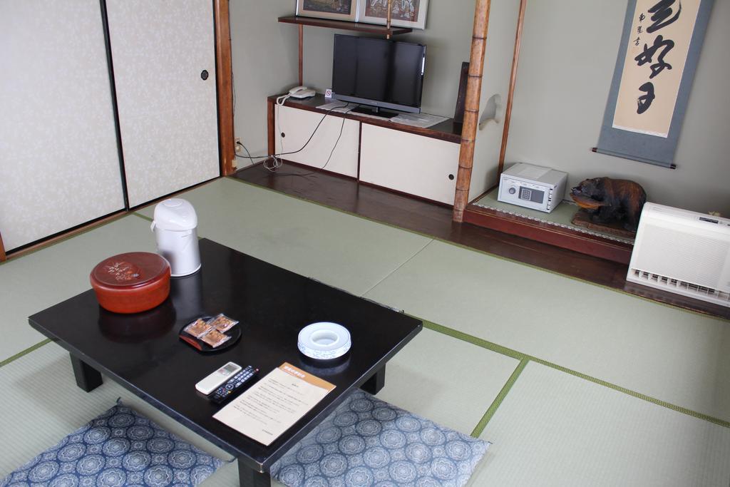 Kinokuniya Ryokan Fujisawa Pokój zdjęcie