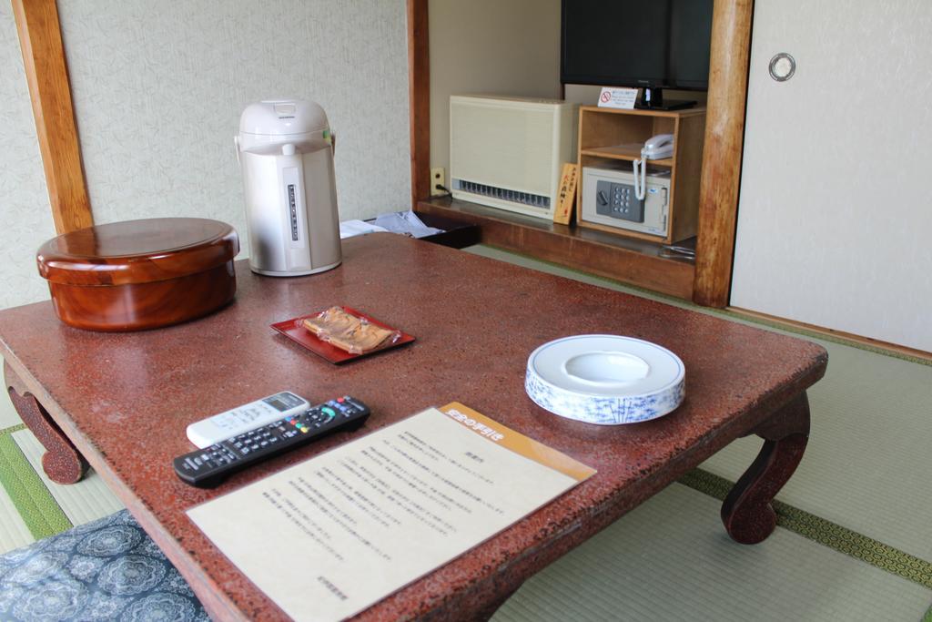 Kinokuniya Ryokan Fujisawa Zewnętrze zdjęcie