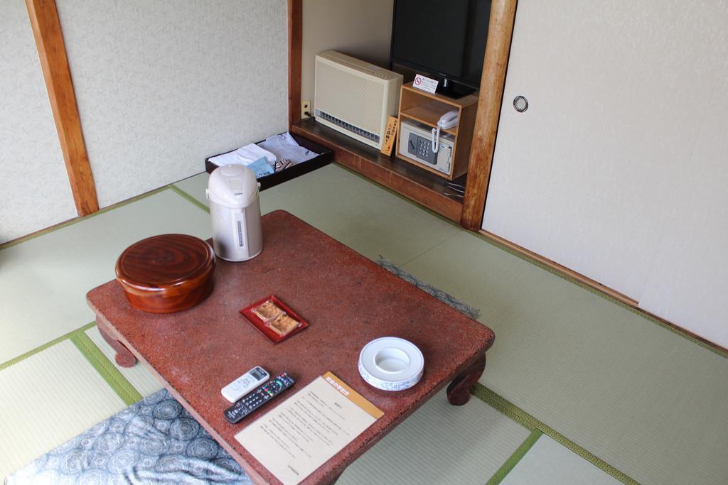 Kinokuniya Ryokan Fujisawa Zewnętrze zdjęcie